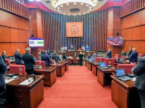 Senadores mandan a comisi&oacute;n proyecto declara fallecidos a desaparecidos en explosi&oacute;n