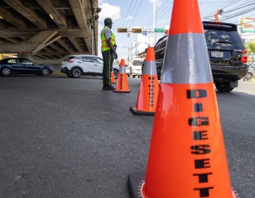 Rechazo a prohibici&oacute;n de giros en la Kennedy con N&uacute;&ntilde;ez por caos vehicular en sector Gal&aacute;
