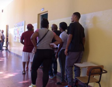 Por encima de medio mill&oacute;n de votantes participaron en la consulta pelede&iacute;sta