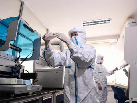 China contin&uacute;a con su goteo de casos "importados" por coronavirus