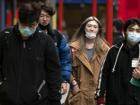Cientificos: 60 % de brit&aacute;nicos tendr&aacute; que infectarse para lograr controlar el COVID-19