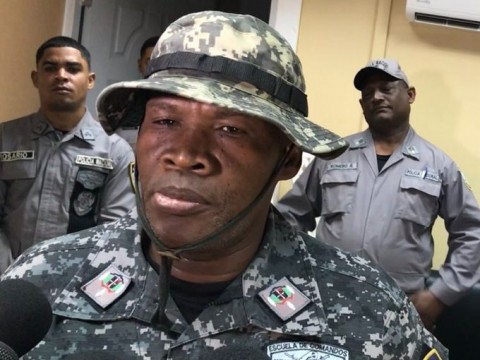 PN suspende coronel El&iacute;as Marte por extracci&oacute;n ilegal de material en mina de San Crist&oacute;bal
