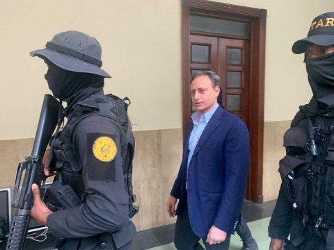 Corte acoge recusaci&oacute;n de Jean Alain contra jueces en juicio de fondo del caso Medusa