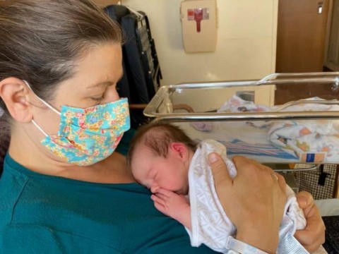El COVID-19 puede cruzar la placenta y causar da&ntilde;os cerebrales en reci&eacute;n nacidos