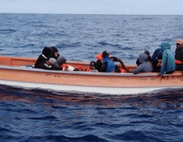Repatr&iacute;an a 33 dominicanos y a siete haitianos interceptados en aguas de Puerto Rico