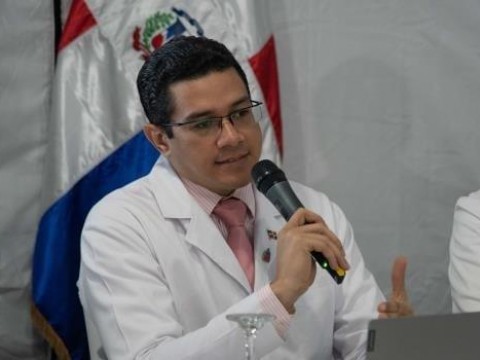 Salud P&uacute;blica dice pese a aumento de positividad, severidad del COVID-19 no ha sido significativa