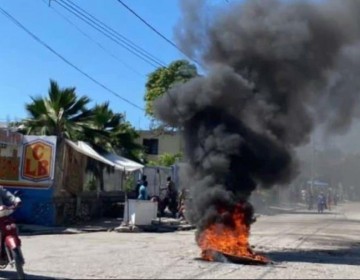 Convocan tres d&iacute;as de huelga general por inseguridad y para pedir renuncia de Ariel Henry en Hait&iacute;