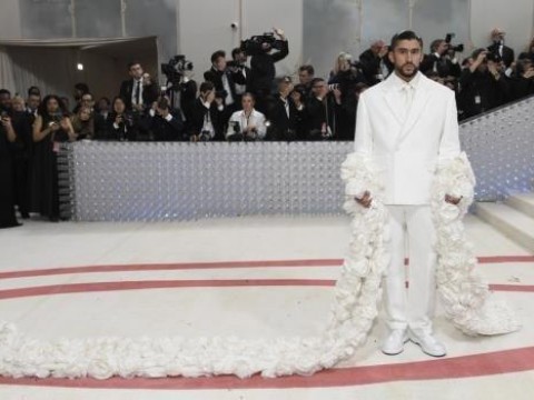 Bad Bunny, juvenil y elegante en la Met Gala 2023