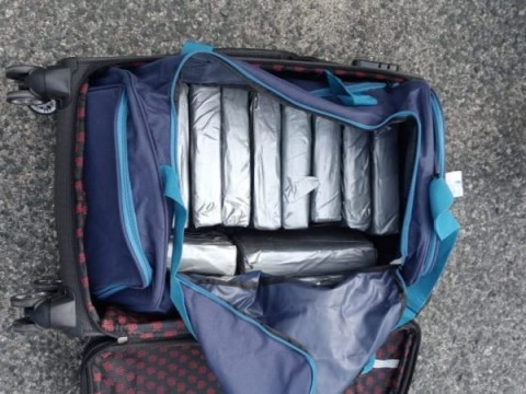Incautan 14 paquetes presumiblemente coca&iacute;na en Aeropuerto de Punta Cana
