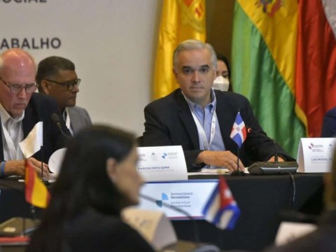 "El gobierno de Abinader no ver&aacute; como suficiente un simple ajuste por inflaci&oacute;n", Luis Miguel de Camps