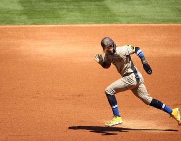 La defensa premium y la velocidad mantienen a Tatis Jr. en la &eacute;lite