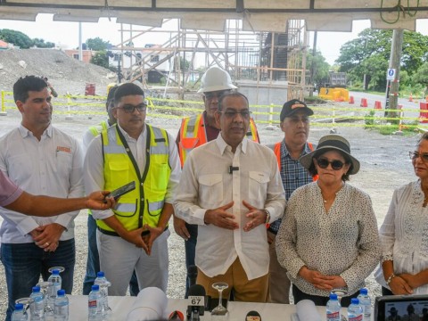 Deligne: trabajos de base y asfaltado en circunvalaci&oacute;n de Ban&iacute; est&aacute;n avanzados en un 90 %