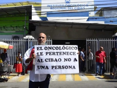 Pacientes denuncian alzas en servicios del Oncol&oacute;gico del Cibao
