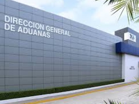 &ldquo;Gracia navide&ntilde;a&rdquo; a viajeros que traigan regalos ser&aacute; de US$3,000