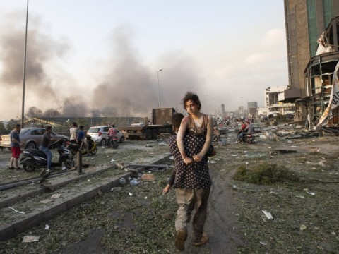Beirut esta de luto, mas de 100 muertos y 4 mil heridos tras explosi&oacute;n que devast&oacute; la capital del L&iacute;bano