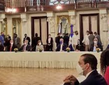  PNUD acompa&ntilde;ar&aacute; al gobierno en compra de equipos para a&ntilde;o escolar 