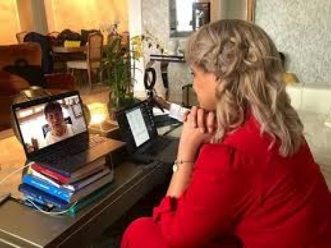 “Idelisa Bonnelly” el nuevo programa de becas del Ministerio de Educación