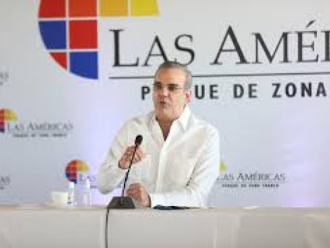 Presidente Abinader promete un 2021 de "fuerte recuperaci&oacute;n econ&oacute;mica" 
