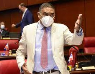 Yván Lorenzo compara gobierno de Luis Abinader con personaje de los X-Man