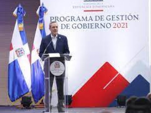 Se prohibió el uso de celulares en reunión del presidente con sus ministros