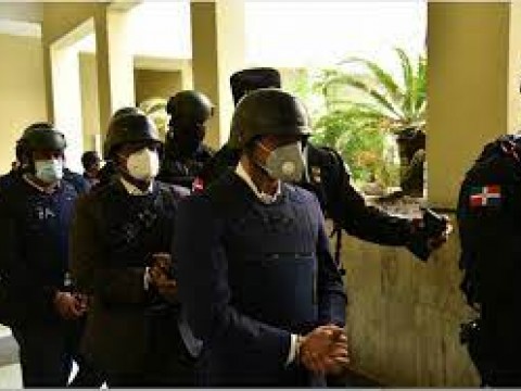 Imputados en caso Coral llegan a Najayo para cumplir prisión preventiva