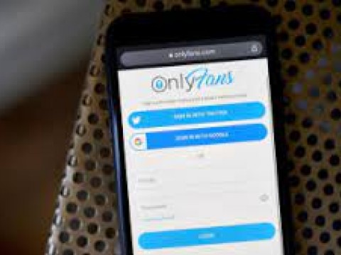 OnlyFans suspende la nueva prohibici&oacute;n de subir contenido sexualmente expl&iacute;cito