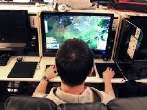 China limita a 3 horas semanales el acceso de menores a videojuegos en l&iacute;nea