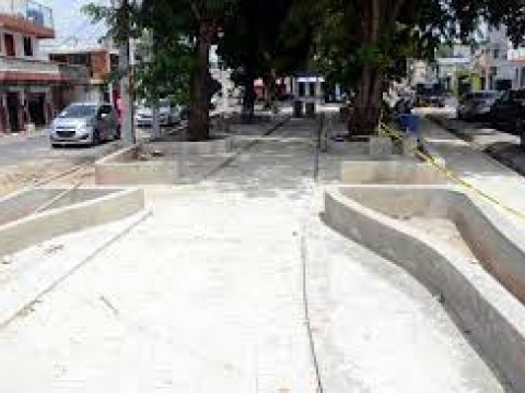 La alcaldia de Santiago interviene cuatro parques