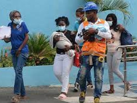 Apresan 78 haitianos entre ellos 10 mujeres embarazadas