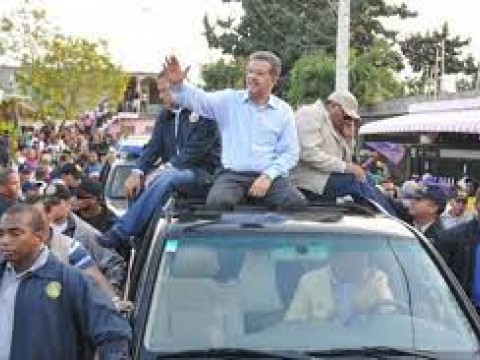 Leonel Fern&aacute;ndez recorrer&aacute; este fin de semana circunscripci&oacute;n No. 3 de la capital