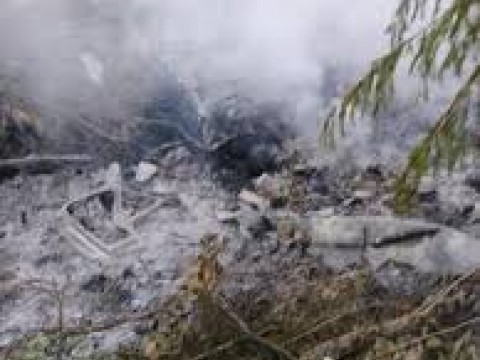 Aumentan tres detenidos tras accidente de avioneta cargada de droga donde muri&oacute; una persona