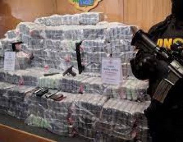 DNCD ocupa 850 paquetes de coca&iacute;na