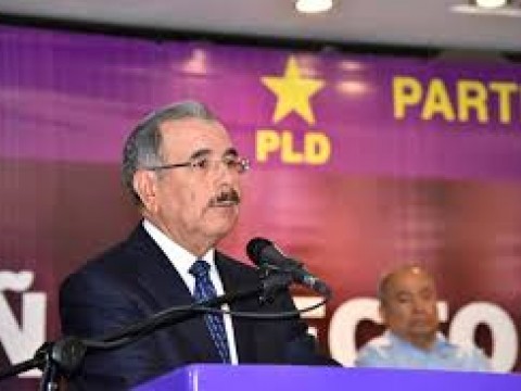 Equipo de Danilo Medina responde hoy al Presidente Abinader 
