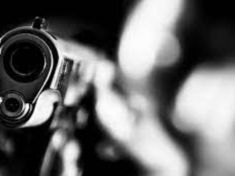 Polic&iacute;a&nbsp;mata hombre habr&iacute;a enfrentado patrulla