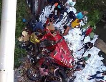 Un accidente de tr&aacute;nsito deja al menos 8 heridos en autopista San Crist&oacute;bal-Ban&iacute;