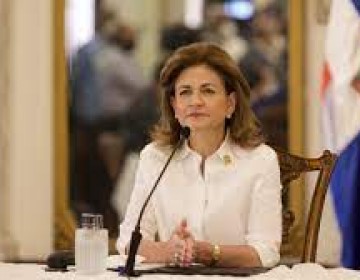 Raquel Pe&ntilde;a emite decreto que modifica el reglamento sobre precios de transferencia