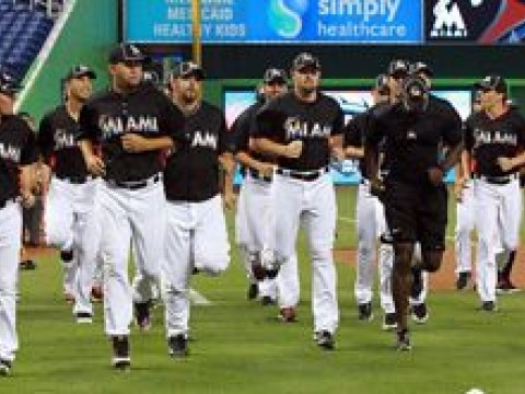 Los Marlins tratar&aacute;n de pasar sobre los Bravos sin Starling Marte