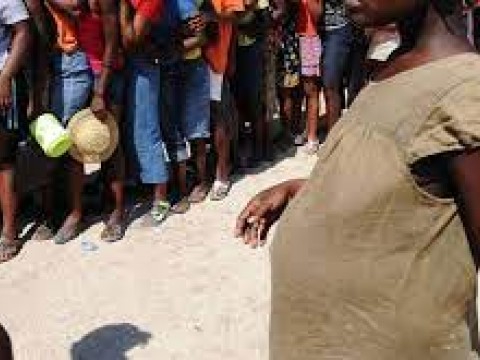 ONU pide RD suspender deportaciones embarazadas