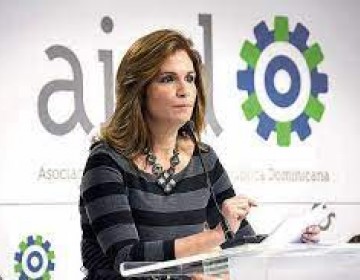Circe Alm&aacute;nzar dice no hay decrecimiento notable en exportaciones a Hait&iacute;