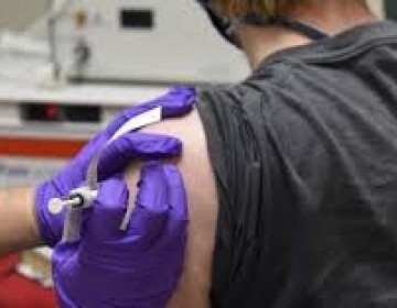Reino Unido iniciar&aacute; jornada de vacunaci&oacute;n contra el COVID-19 