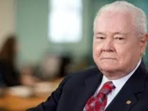 Muri&oacute; Don Alejandro E. Grull&oacute;n fundador del Banco Popular 