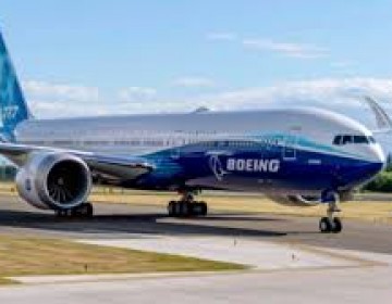 Boeing nombra a un nuevo director de estrategia en medio de crisis