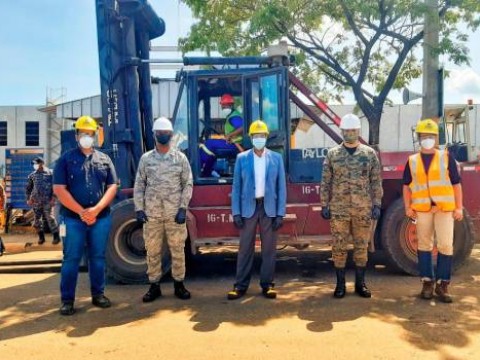 Autoridades destruyen 2,189 armas de fuego ilegales incautadas en el pa&iacute;s