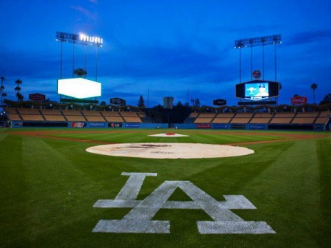Dodgers y Mellizos reportan casos positivos de coronavirus