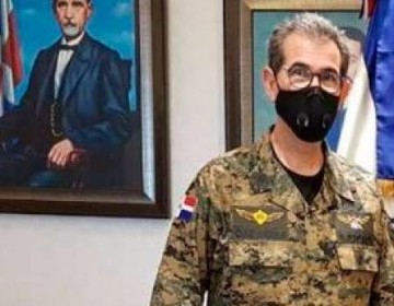 Ministro de Defensa califica de “chismes” los conflictos por designación de jefes de seguridad