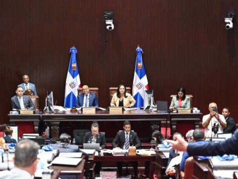 Los diputados aprobaron ayer pr&eacute;stamos por 37,500 millones