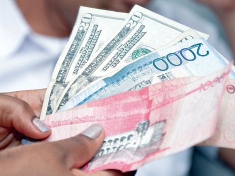 Hay menos dinero en calle, pero s&iacute; transferibles