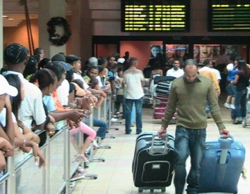 La di&aacute;spora dominicana defiende la gracia navide&ntilde;a tras cuestionamientos del sector comercial
