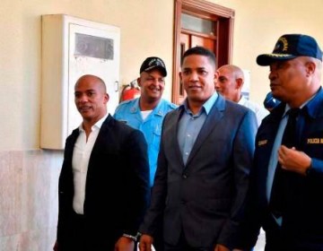 &iquest;Porqu&eacute; acusa la fiscalia nuevamente al expelotero Octavio Dotel a red de C&eacute;sar el Abusador ?