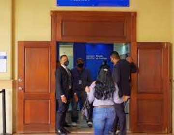 Renuncian tres fiscales en Santiago; se desconocen motivos